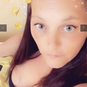 Meet your Posher, Leslie michelle